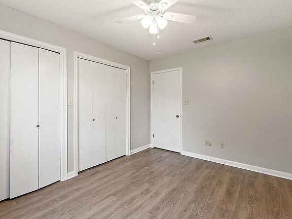 5th image of 124 Poplar Dr