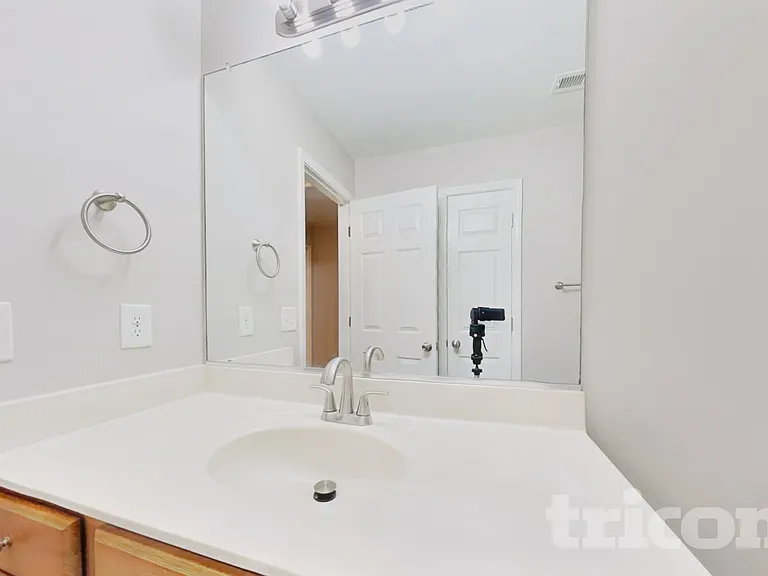 4103 Laurel Creek Dr — Photo 13