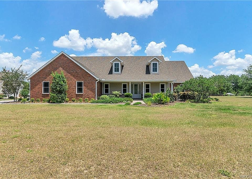 1st image of 32547 Wesley Way