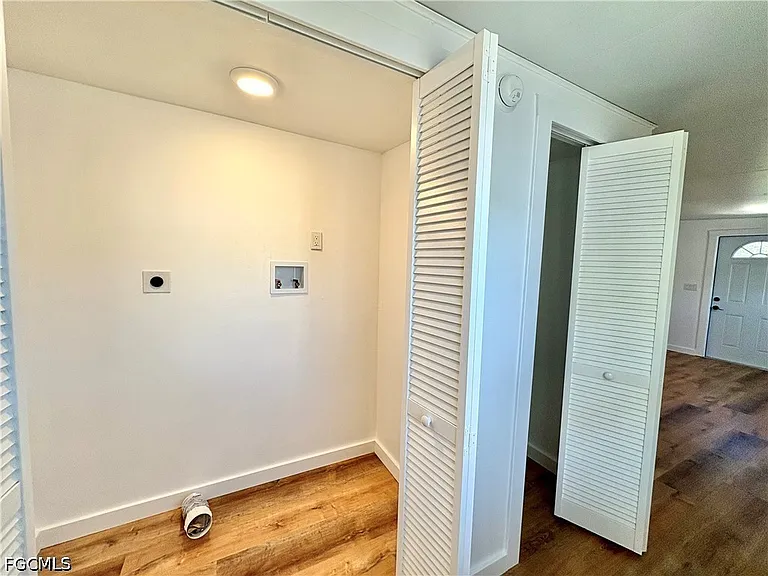 5675 Pine Island Rd NW — Photo 19
