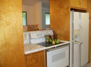 5850 Margo Dr, Lincoln, NE 68510