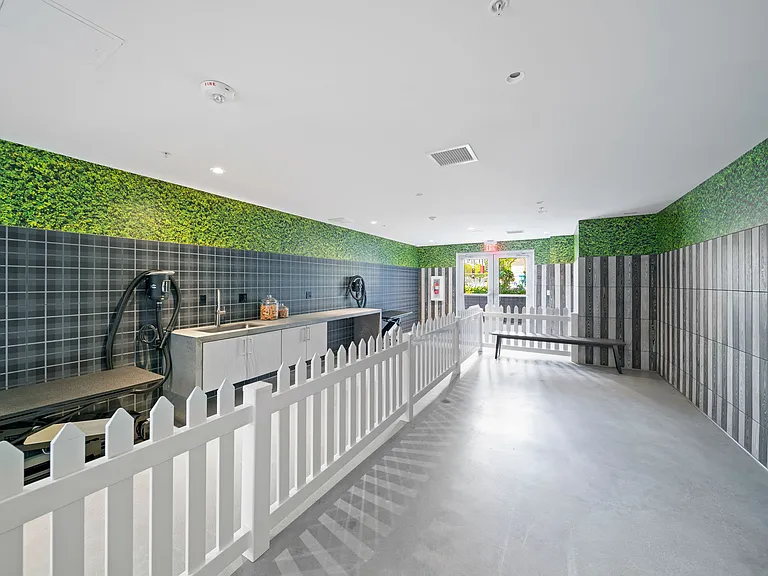 Halcyon House — Photo 14