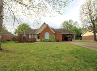 6935 Black Thorn Dr, Walls, MS 38680