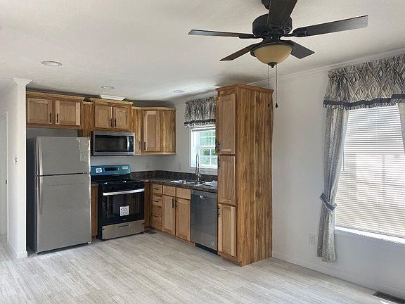 3rd image of 529 Nashua Street #17