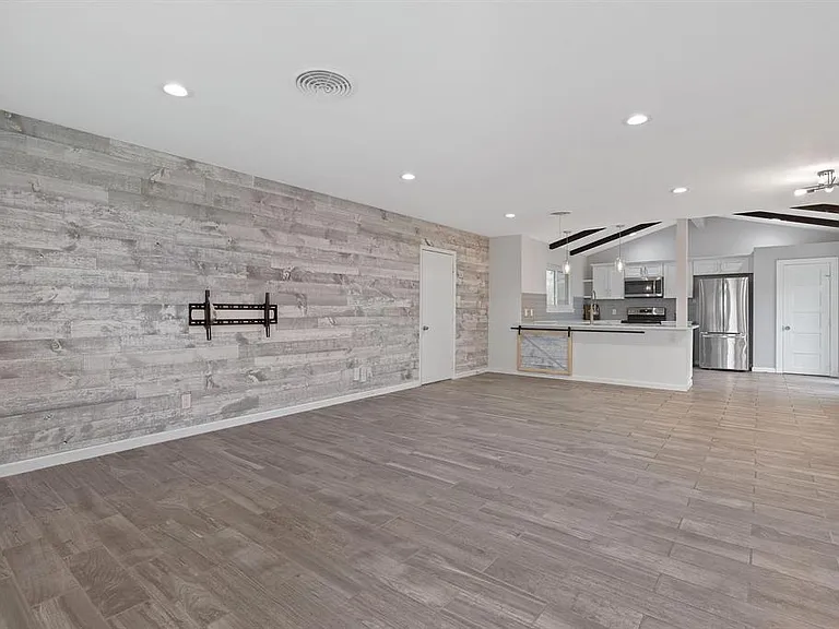 5211 Halmark Dr — Photo 4