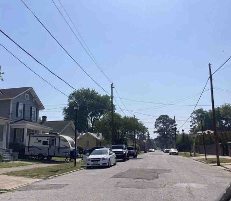 Exterior Neighborhood (street photo)