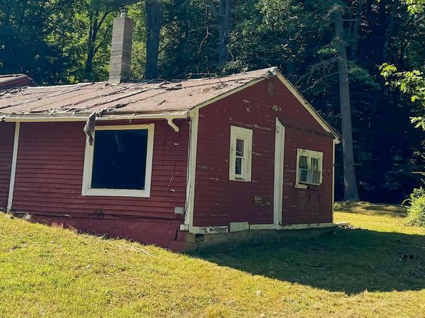 30 Ferry Brook Road, Keene, NH 03431