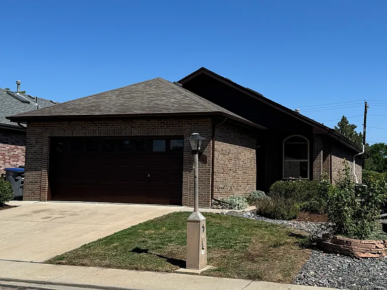 2916 Troxell Ave — Photo 1