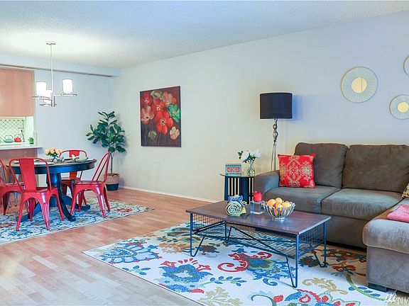 2nd image of 258 169th Ave NE