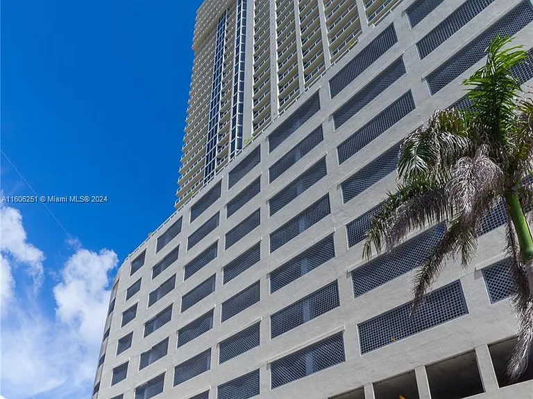 16699 Collins Ave #3707 — Photo 25