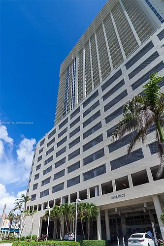 16699 Collins Ave #3707 Photo 1