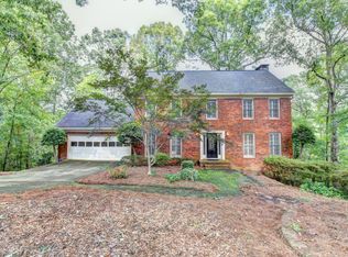 3713 Wassaw Ln, Berkeley Lake, GA 30096