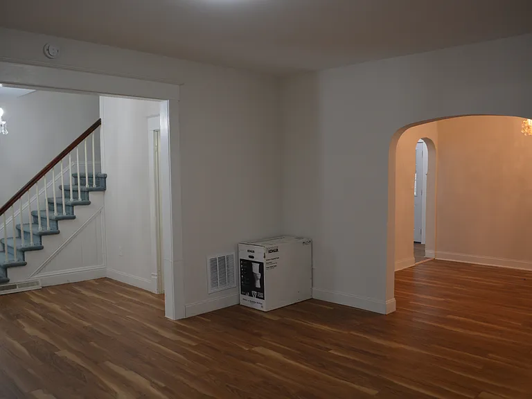 225 Thieme Pl — Photo 25