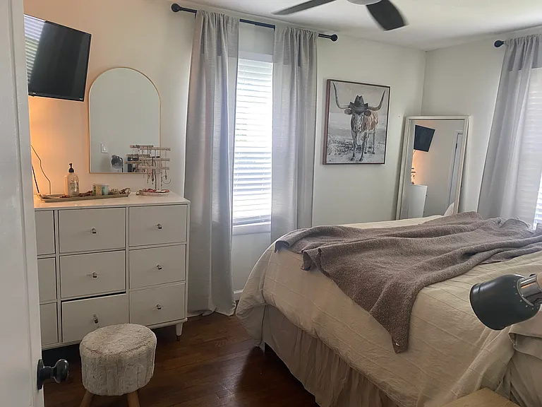 8027 Pelleaux Rd — Photo 15