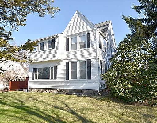 3rd image of 345 Osgood St #345