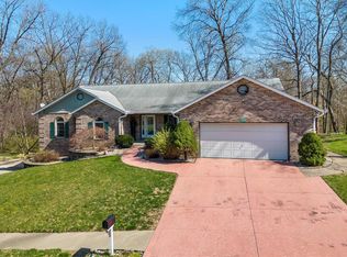 1038 Stonybrook Dr, O Fallon, IL 62269