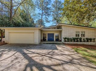 1311 Greylyn Dr, Charlotte, NC 28226