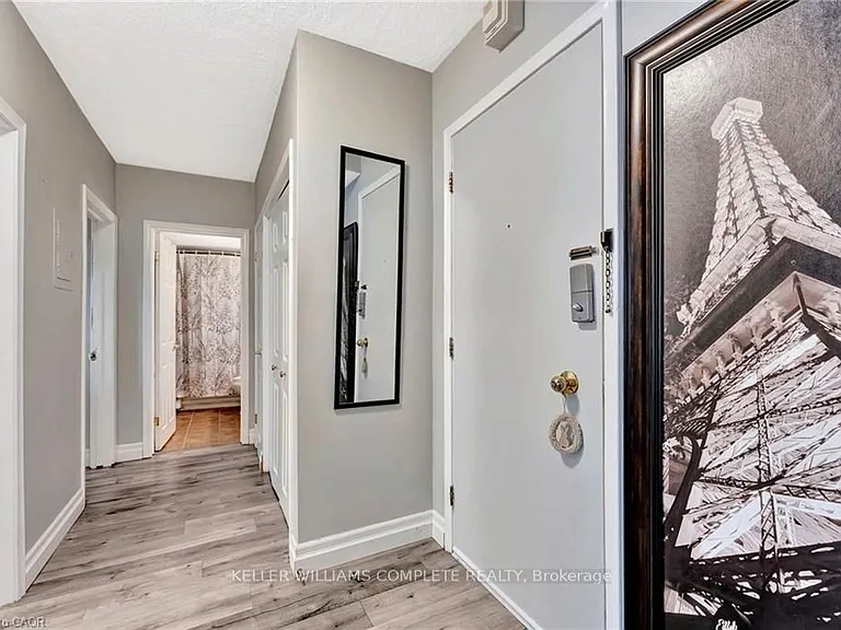 11 Woodman Dr S #307 — Photo 2