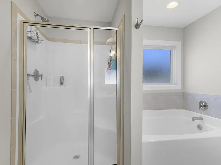 217 Lookout Ln — Photo 36