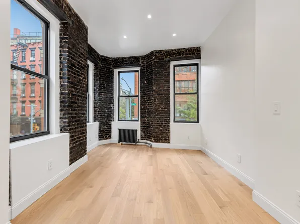 17 Prince Street image 1 of 5