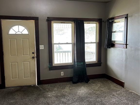3rd image of 18 Velma St