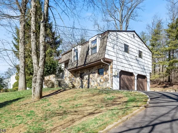 80 Saint Josephs Dr, Long Hill Twp., NJ 07980