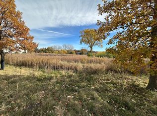 3 Templeton Dr, Oak Brook, IL 60523