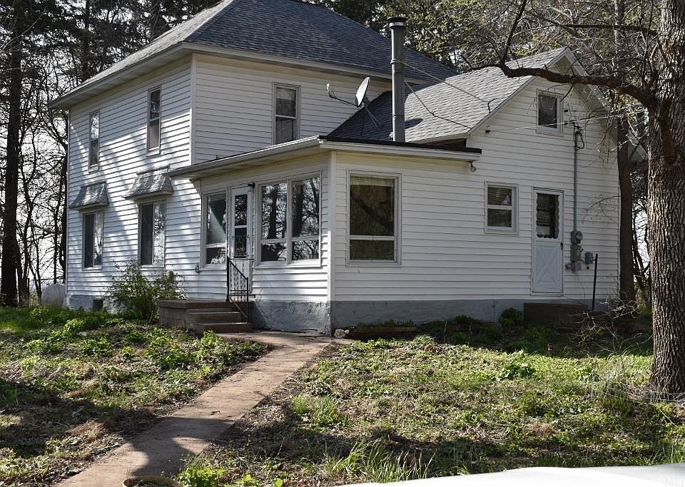 2745 270th St, Winthrop, IA 50682 Zillow