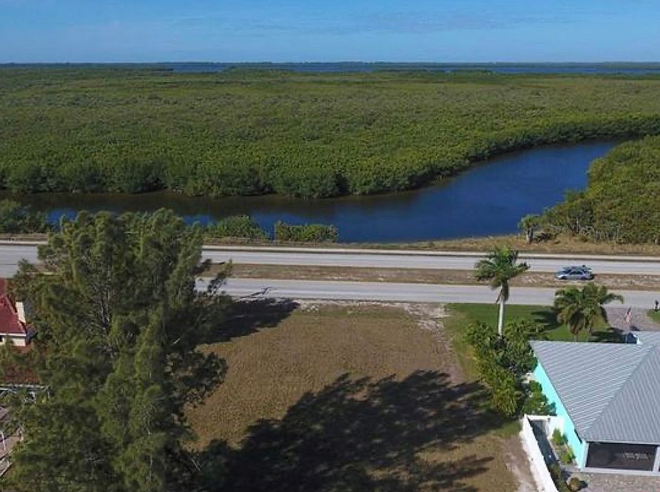 1st image of 4105 Surfside Blvd