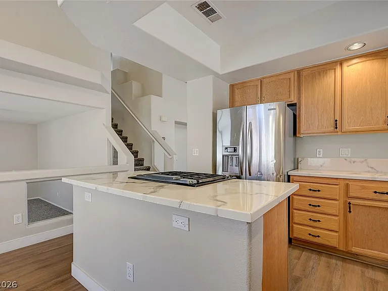 8752 Raindrop Canyon Ave — Photo 16