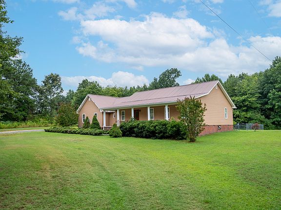 2nd image of 1260 County Road 61