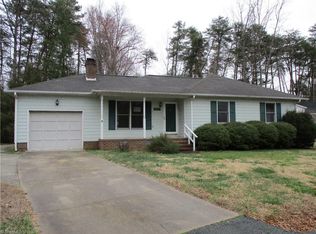 1427 Ridgecrest Ave, Burlington, NC 27215