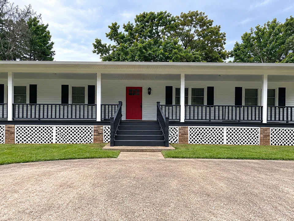 160 Springdale Rd