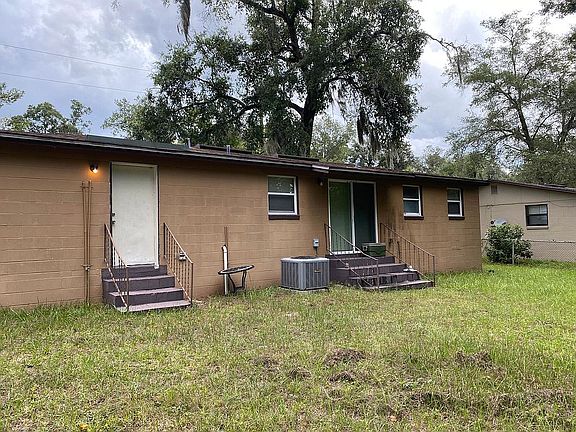 2nd image of 4630 Lincrest Dr S