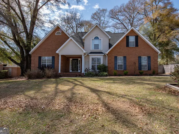 104 Alton Woods Dr, Warner Robins, GA 31088