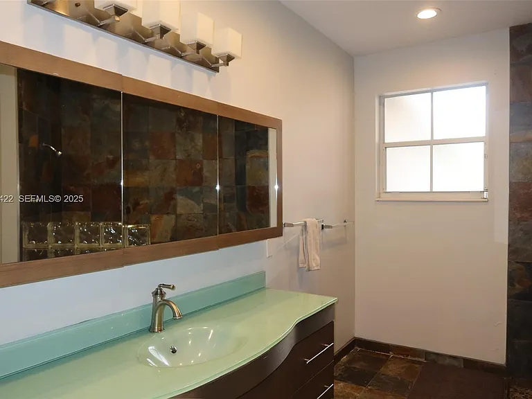 8189 Sandpiper Way — Photo 8