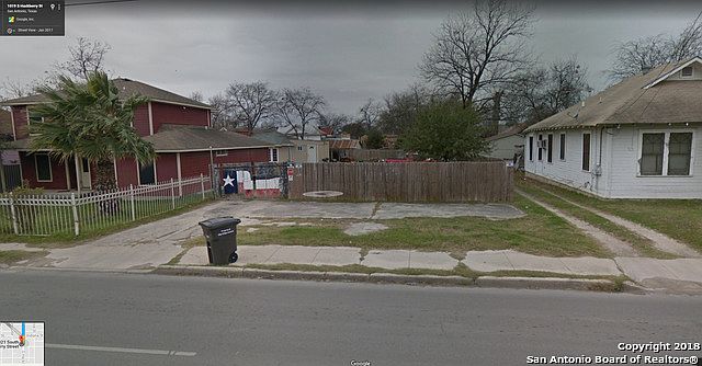 1st image of 1019 S Hackberry St