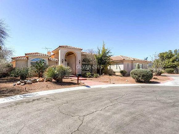 1st image of 3733 Kyle Springs Cir