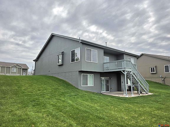 3rd image of 10606 S 25th Ave