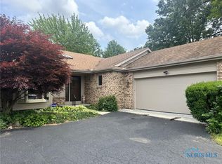 30060 Saint Andrews Rd, Perrysburg, OH 43551