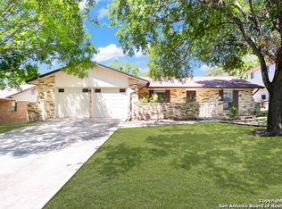 6111 Desert Sun St, Leon Valley, TX 78238