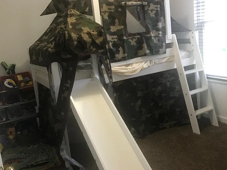 Second bedroom