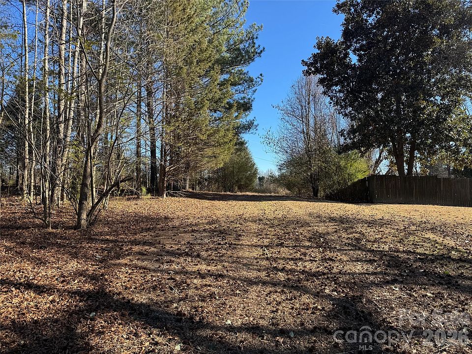1st image of 14300 Lawyers Rd