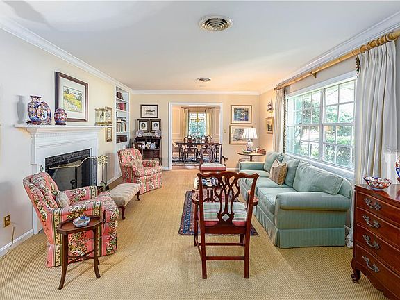 4th image of 1205 Whitesell Dr