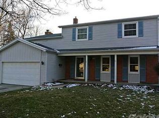 2300 Carol Way, Lansing, MI 48911