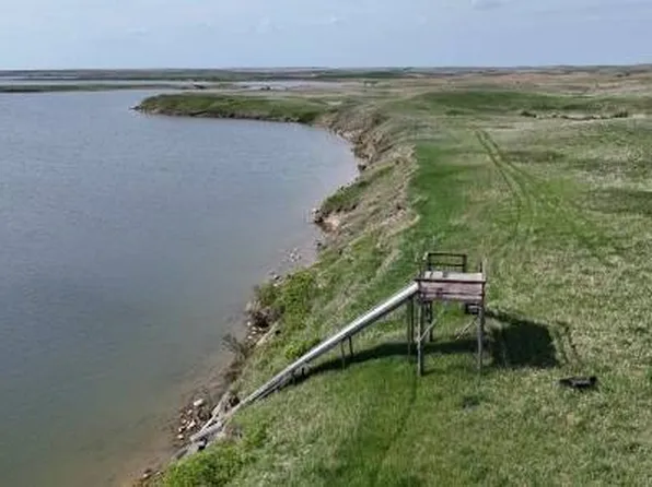 59th Ave SE, Woodworth, ND 58496