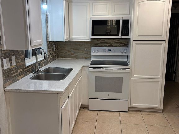 4th image of 4525 Nimmer Dr