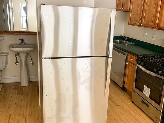 4th image of 5037-39 S Dorchester Ave #5039-2S