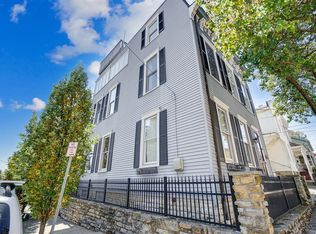 1007 Hatch St, Cincinnati, OH 45202