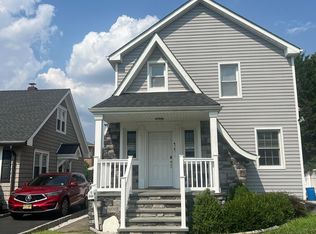 133 Page Ave FLOOR 2, Lyndhurst, NJ 07071